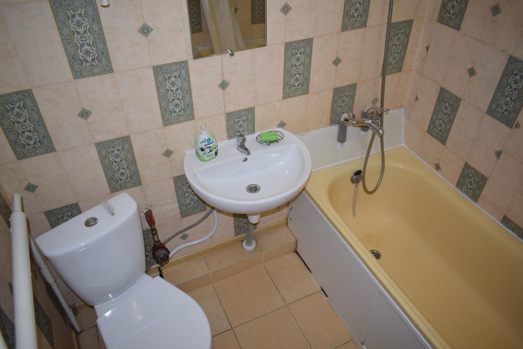 Apartment On Vasylya Chervoniya 67 Rivne Zewnętrze zdjęcie