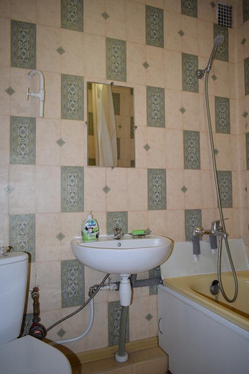 Apartment On Vasylya Chervoniya 67 Rivne Zewnętrze zdjęcie